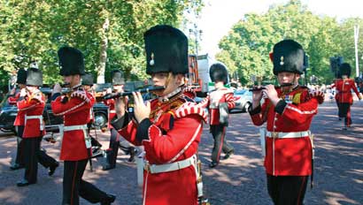 ChangingOfTheGuard-London410