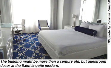 Saint New Orleans room