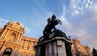 Vienna-HerosSquare200x115